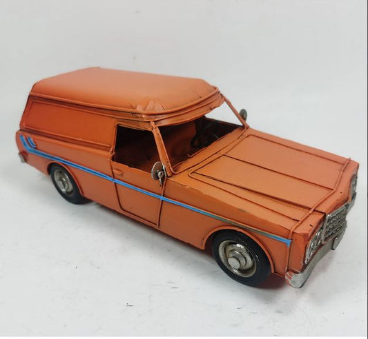 MODEL CAR HOLDEN SANDMAN ORANGE